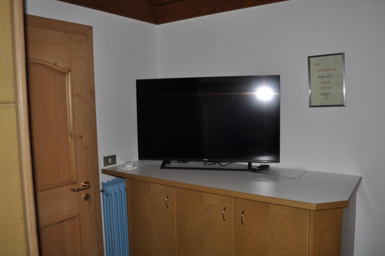 Garni Schwarzenstein Hotel Кампо Турес Екстериор снимка
