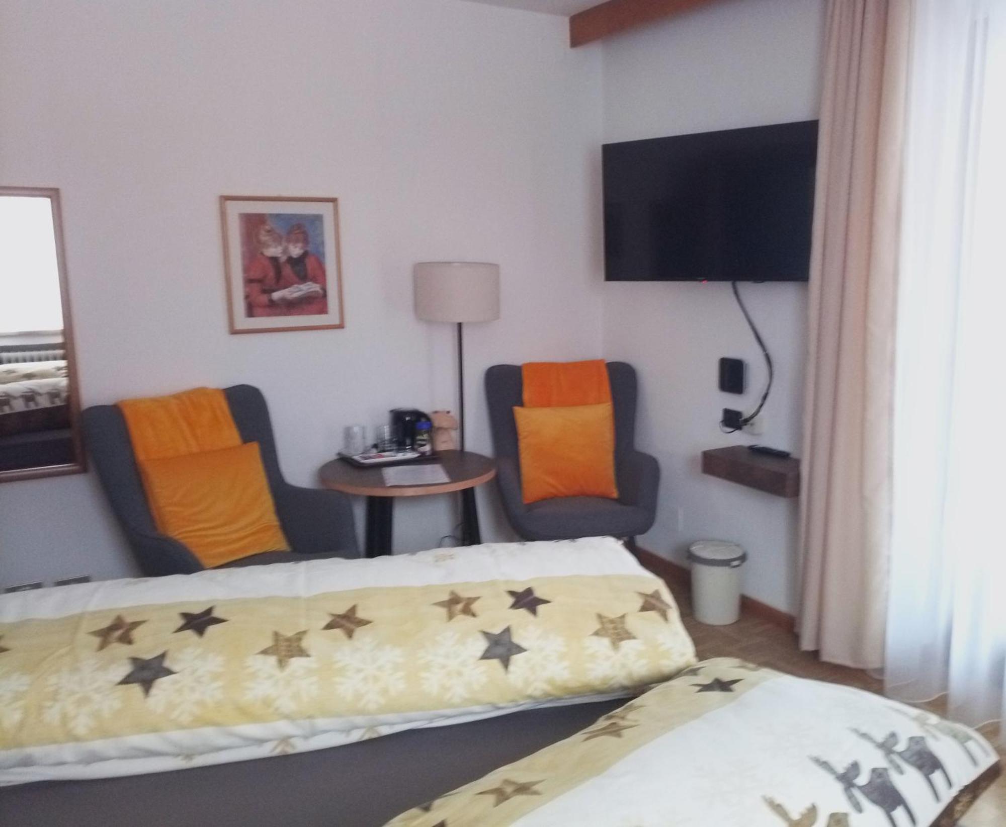 Garni Schwarzenstein Hotel Кампо Турес Екстериор снимка